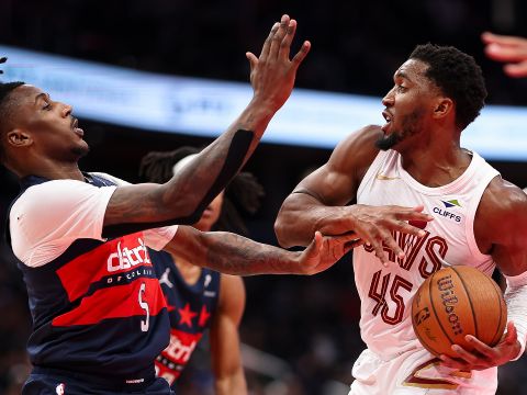 骑士148-114奇才 骑士7人得分上双送奇才7连败