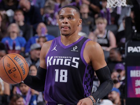 威少vs雷霆集锦 24+6+9攻传兼备串联全队