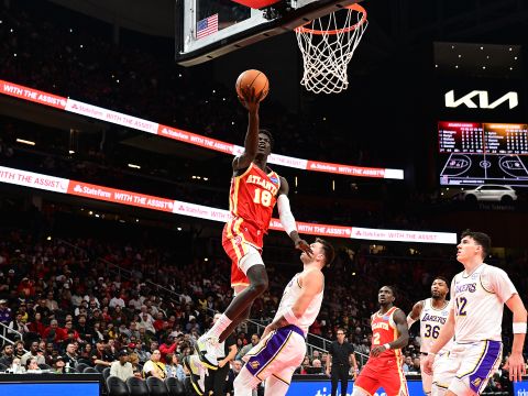 盖耶vs湖人集锦 全面表现轰下21+7+7滞空上篮技惊四座