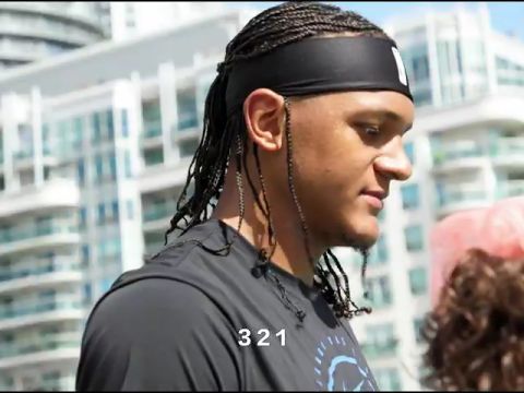 NBA常规赛：步行者vs掘金第1节英文原声回放