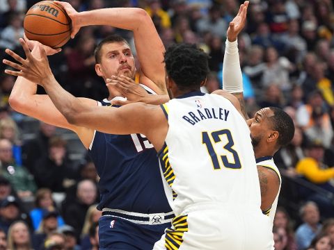 步行者100-117掘金 约基奇砍下大号三双轻取步行者迎四连胜