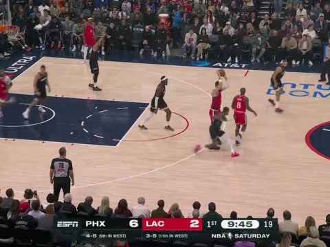 NBA常规赛：太阳vs快船第1节英文原声回放