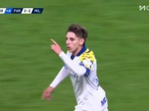 [进球视频] 埃斯图皮尼安防守被扛倒！伯纳贝世界波死角破门！迈尼昂毫无办法