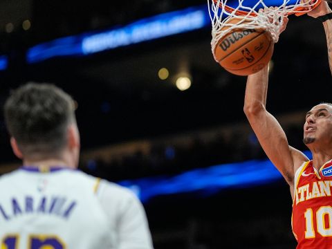 里萨谢vs湖人集锦 高效表现砍下19分兑现状元天赋