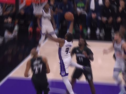 森林狼144-117国王 森林狼队七人上双客场轻松击败国王拿下连胜