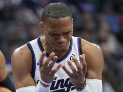 替补出战状态不佳！威少半场出战9分钟仅得到3分1板1断正负值低至-14