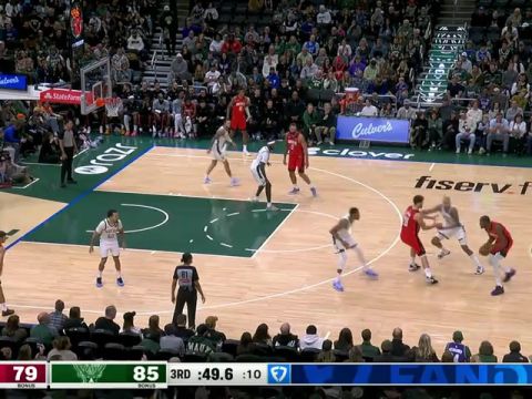 NBA常规赛：火箭vs雄鹿第3节英文原声回放