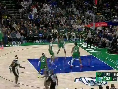 雄鹿vs独行侠第4节英文原声回放