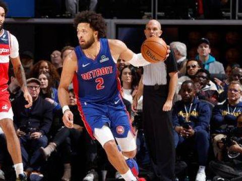 [康宁汉姆集锦]😲超科比 近58年打铁数之最！康宁汉姆45中14轰46分三双+5断2帽