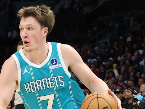 克努佩尔vs湖人集锦 内外开花轻取19+10+9准三双