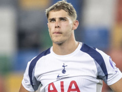 天空体育：热刺希望留下范德芬，想要提高球员的薪资待遇