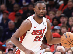 维金斯谈空接扣篮绝杀骑士：我完全空位了，接到传球后便顺势完成扣篮