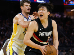 开拓者主帅谈希望杨瀚森如何提升：防守端的犯规控制，身体对抗适应和卡位意识