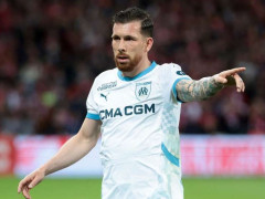 米体：尤文会尝试签下霍伊比尔，球队或许甚至会将洛卡特利摆上谈判台