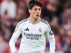 表现优异！居莱尔、伊尔迪兹荣获土耳其足球推广奖