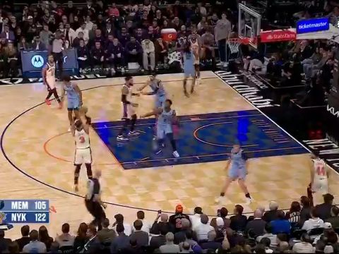 NBA常规赛：灰熊vs尼克斯第4节英文原声回放