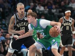 最后2分钟4次漏判！独行侠3次吃亏惜败雄鹿：状元关键时刻被犯规漏吹