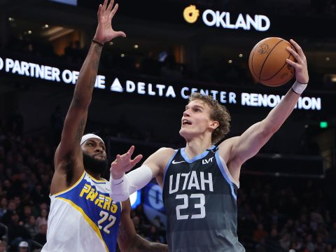 马尔卡宁vs步行者集锦 全场拿下35分投篮19中13三分7中5高效表现拿下胜利