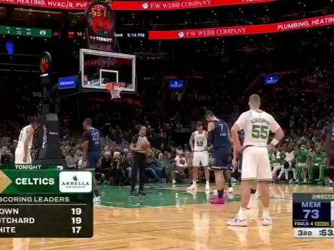 灰熊vs凯尔特人第3节英文原声回放