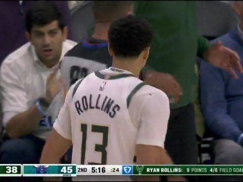 雄鹿vs黄蜂第2节英文原声回放