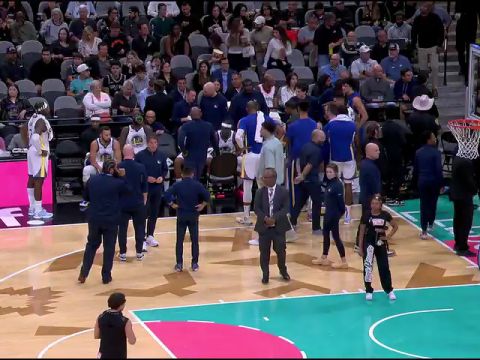 NBA常规赛：勇士vs马刺第2节英文原声回放