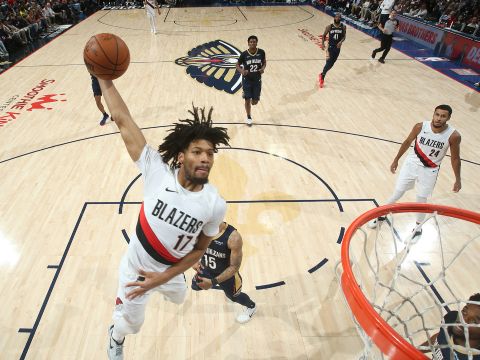 开拓者125-117鹈鹕 夏普35分阿夫迪亚32分开拓者送鹈鹕三连败