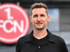 德天空：纽伦堡克洛泽双方已经达成了基本协议，双方计划最少续约到2028年