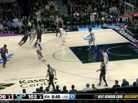 NBA常规赛：骑士vs热火第4节英文原声回放