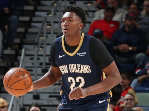 德里克-奎因vs开拓者集锦 替补26+7创生涯新高遗憾输球