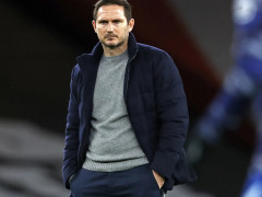 状态火热！兰帕德当选英冠10月最佳教练，队内前锋阿桑特当选英冠联赛10月最佳球员