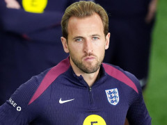 凯恩社媒发文：很高兴能获得胜利，我们在为世界杯做着准备