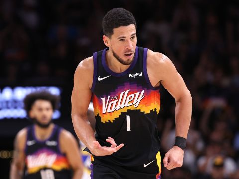 布克vs步行者集锦 独揽33+5+7攻传兼备率队取胜