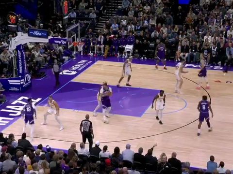 老鹰vs爵士第2节英文原声回放