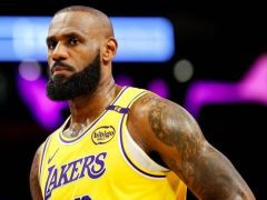 詹姆斯最快下周三首秀引热议！专家看好复出作用：为湖人带来巨大助力