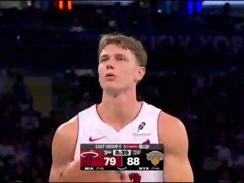 NBA杯小组赛东部C组：热火vs尼克斯第3节中文解说回放