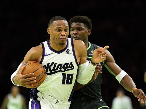 国王vs森林狼精华回放 爱德华兹砍30分狼队全员爆发守护主场