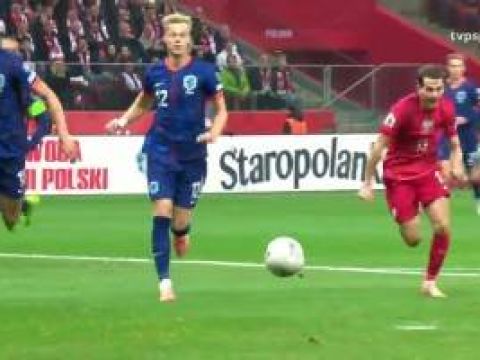 [世预赛全场集锦] 世预赛-德佩破门卡明斯基建功 荷兰1-1波兰3分领跑