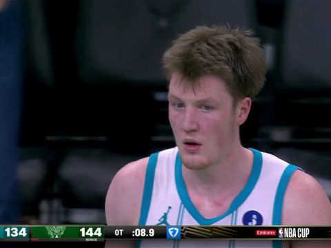 NBA杯小组赛东部C组：黄蜂vs雄鹿加时赛一英文原声回放