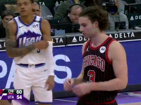 公牛vs爵士第2节英文原声回放