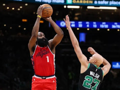 快船近10场比赛仅赢下两场！两场胜利都来自NBA杯 常规赛已遭遇8连败