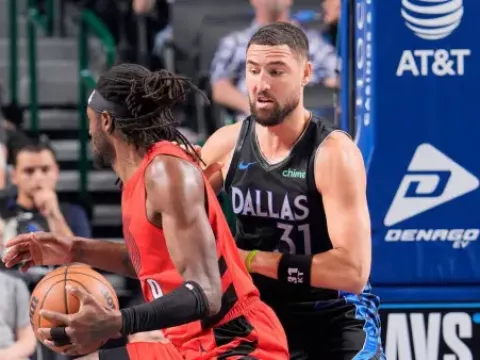 【全场回放】 独行侠vs开拓者 (英文解说)