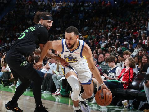 勇士124-106鹈鹕 穆迪获生涯新高助勇士客场三连胜