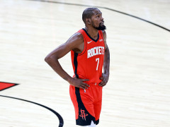 杜兰特成为火箭队史连续两场30+最年长的球员