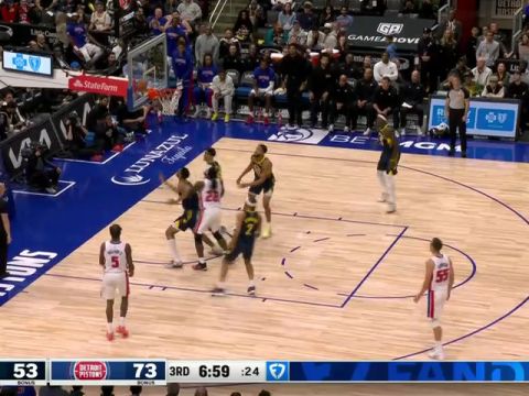 步行者vs活塞第3节英文原声回放