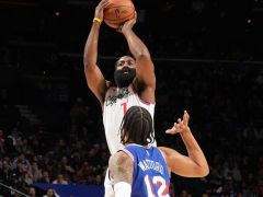 哈登连丢绝杀吞里程悲！76人逆转胜快船 马克西39分乔治首秀9中2