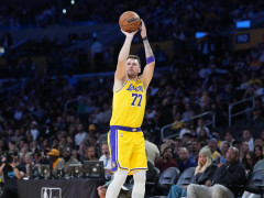 美记：东契奇对湖人的团队氛围和发展前景充满信心，计划在湖人度过自己剩余的NBA生涯