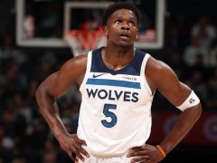 三节花！森林狼6人上双大胜残阵独行侠 弗拉格15分华子13+4早早打卡