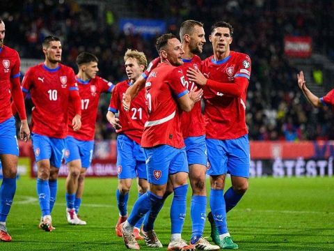 [爱奇艺全场集锦]世预赛-霍里2传1射曹法尔&绍切克建功 捷克6-0直布罗陀