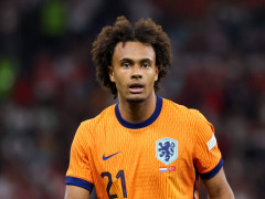 荷兰队的锋线位置人才缺失，齐尔克泽目前落选国家队的时间长达一年