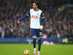 斯彭斯无视弗兰克，图赫尔：我不喜欢这种行为，球员的行为举止非常重要